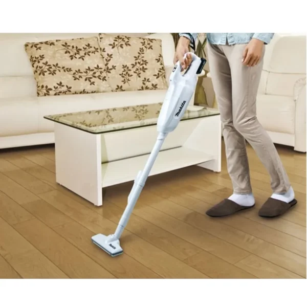 MAKITA CL107FDWYW Cordless Cleaner